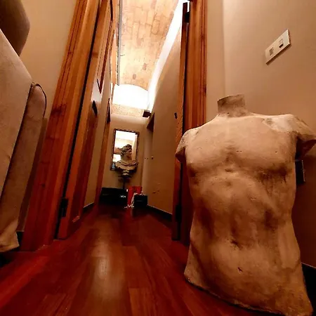 1878s By Aat- Luxury Historic House Piazza Di Spagna * רומא