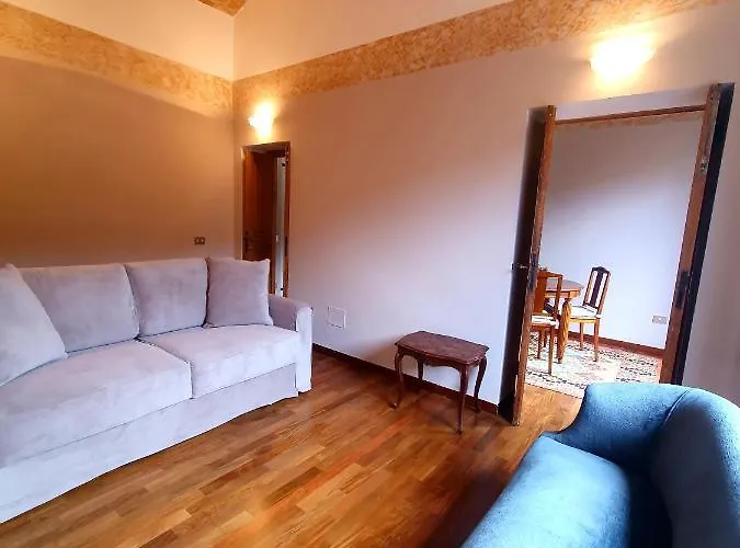 Apartment 1878s By Sc Luxury Historic House Piazza Di Spagna Rome