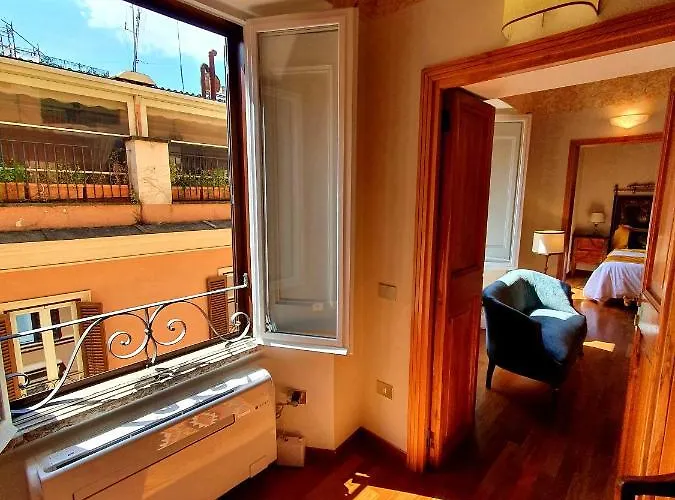 Apartment 1878s By Sc Luxury Historic House Piazza Di Spagna Rome